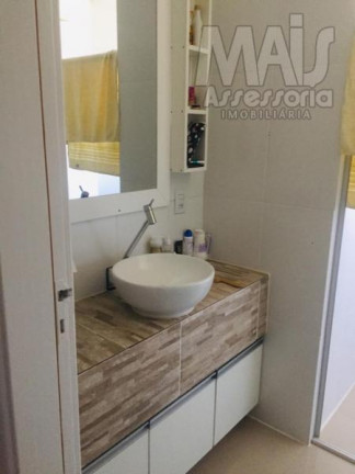 Imagem Imóvel com 3 Quartos à Venda, 124 m² em Lomba Grande - Novo Hamburgo Imagem Imóvel com 3 Quartos à Venda, 124 m² em Lomba Grande - Novo Hamburgo