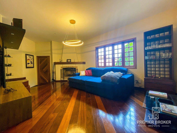 Imagem Casa com 3 Quartos à Venda, 156 m² em Quebra Frascos - Teresópolis Imagem Casa com 3 Quartos à Venda, 156 m² em Quebra Frascos - Teresópolis