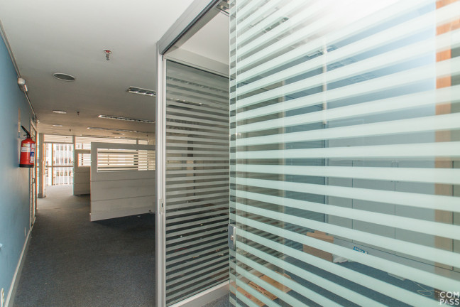Imagem Sala Comercial à Venda, 134 m² em Centro Histórico - Porto Alegre
