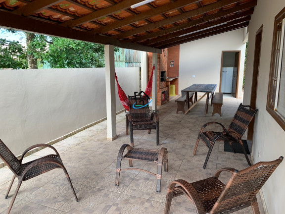 Imagem Casa com 4 Quartos à Venda,  em Leblon - Pontal Do Paraná