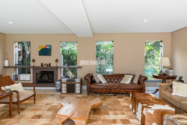 Imagem Casa com 4 Quartos à Venda, 456 m² em Jardim Guedala - São Paulo