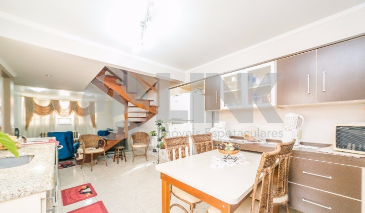 Imagem Imóvel com 3 Quartos à Venda, 174 m² em Jardim Itu - Porto Alegre Imagem Imóvel com 3 Quartos à Venda, 174 m² em Jardim Itu - Porto Alegre
