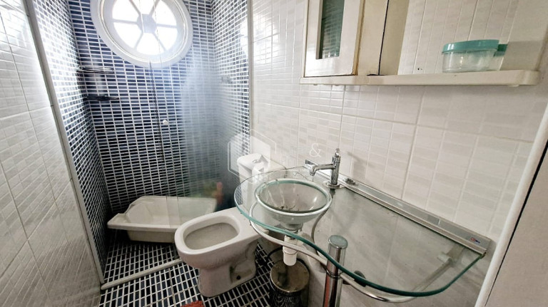 Imagem Sobrado com 6 Quartos à Venda, 380 m² em Vila Irmãos Arnoni - São Paulo Imagem Sobrado com 6 Quartos à Venda, 380 m² em Vila Irmãos Arnoni - São Paulo