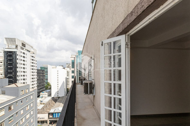 Imagem Imóvel com 3 Quartos à Venda, 240 m² em Itaim Bibi - São Paulo