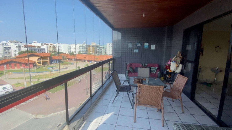 Imagem Apartamento com 3 Quartos à Venda, 200 m² em Algodoal - Cabo Frio