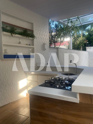 Imagem Casa com 3 Quartos à Venda, 200 m² em Recreio Dos Bandeirantes - Rio De Janeiro Imagem Casa com 3 Quartos à Venda, 200 m² em Recreio Dos Bandeirantes - Rio De Janeiro