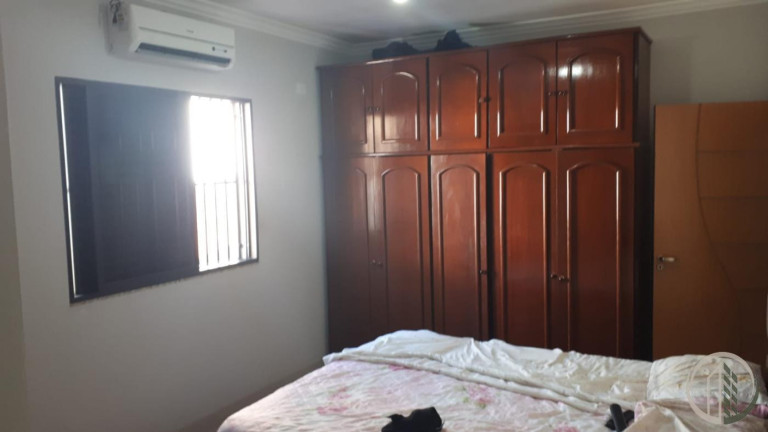 Imagem Casa com 3 Quartos à Venda, 250 m² em Marapé - Santos Imagem Casa com 3 Quartos à Venda, 250 m² em Marapé - Santos