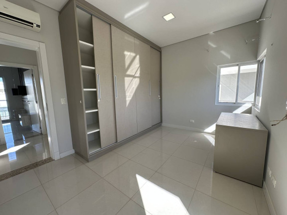 Imagem Sobrado com 3 Quartos à Venda, 300 m² em Ipê - Foz Do Iguaçu Imagem Sobrado com 3 Quartos à Venda, 300 m² em Ipê - Foz Do Iguaçu