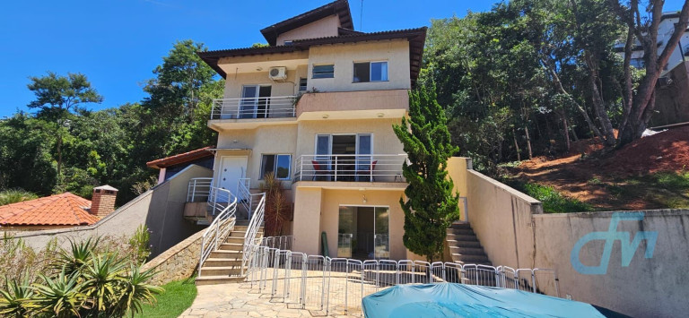Casa com 4 Quartos à Venda, 330 m² em Parque Residencial Itapeti - Mogi Das Cruzes