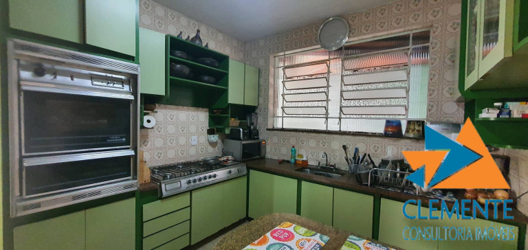 Imagem Casa com 4 Quartos à Venda, 320 m² em Santa Rosa - Belo Horizonte