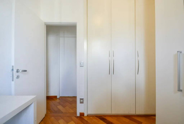 Imagem Apartamento com 3 Quartos à Venda, 180 m² em Campo Belo - São Paulo