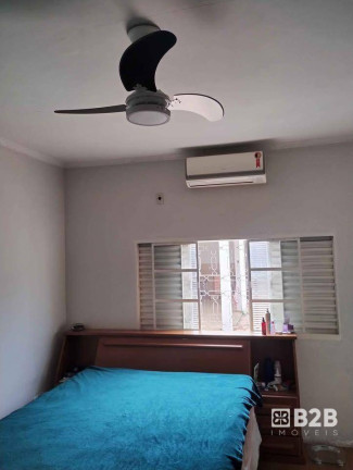 Imagem Casa com 4 Quartos à Venda, 230 m² em Jardim América - Bauru Imagem Casa com 4 Quartos à Venda, 230 m² em Jardim América - Bauru
