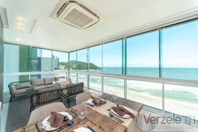 Imagem Apartamento com 4 Quartos à Venda, 320 m² em Centro - Balneário Camboriú Imagem Apartamento com 4 Quartos à Venda, 320 m² em Centro - Balneário Camboriú