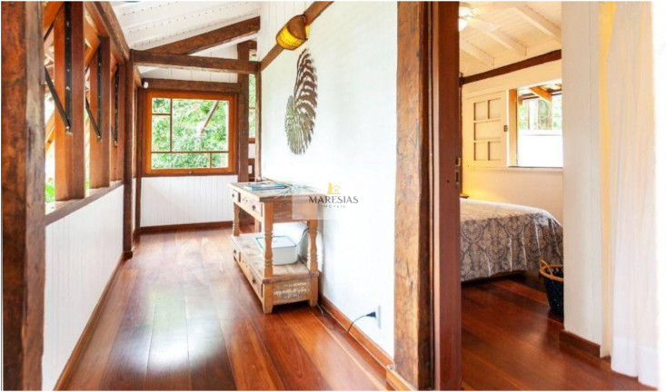 Imagem Casa com 4 Quartos à Venda, 291 m² em Maresias - São Sebastião Imagem Casa com 4 Quartos à Venda, 291 m² em Maresias - São Sebastião