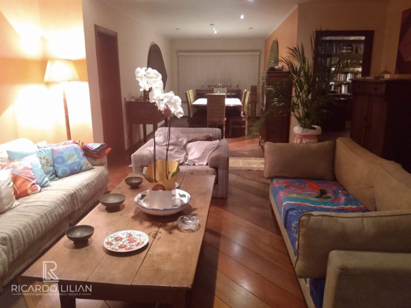 Imagem Sobrado com 5 Quartos à Venda, 580 m² em Interlagos - São Paulo Imagem Sobrado com 5 Quartos à Venda, 580 m² em Interlagos - São Paulo