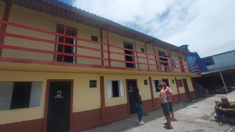 Imagem Imóvel com 12 Quartos à Venda, 432 m² em Balneário Gaivota - Itanhaém Imagem Imóvel com 12 Quartos à Venda, 432 m² em Balneário Gaivota - Itanhaém