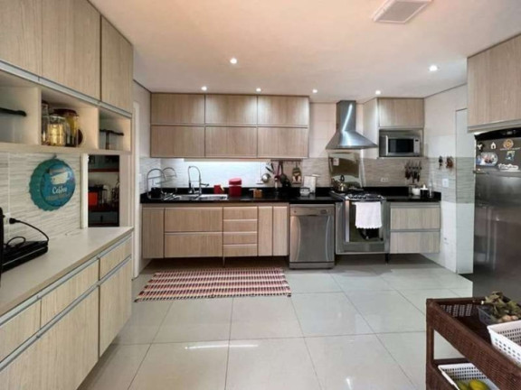 Imagem Casa com 6 Quartos à Venda, 804 m² em Chácara Granja Velha - Carapicuíba