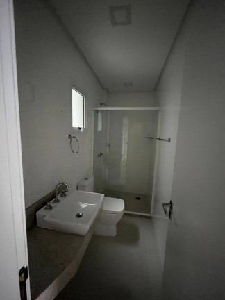 Imagem Sobrado com 3 Quartos à Venda, 187 m² em Pioneiros Catarinenses - Cascavel