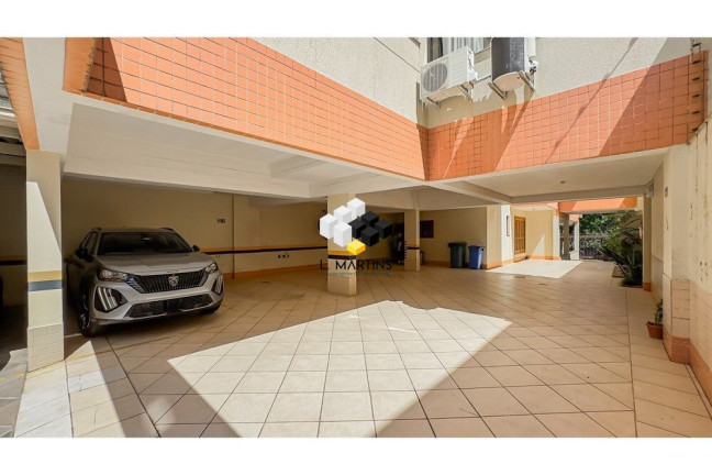 Imagem Apartamento com 2 Quartos à Venda, 100 m² em Petrópolis - Porto Alegre Imagem Apartamento com 2 Quartos à Venda, 100 m² em Petrópolis - Porto Alegre