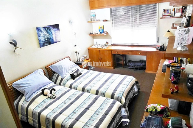 Imagem Casa com 4 Quartos à Venda, 572 m² em Jardim Guedala - São Paulo