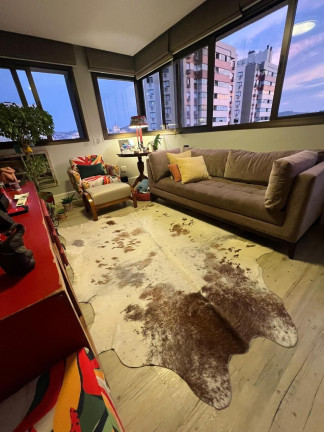 Imagem Apartamento com 1 Quarto à Venda, 52 m² em Jardim Botânico - Porto Alegre