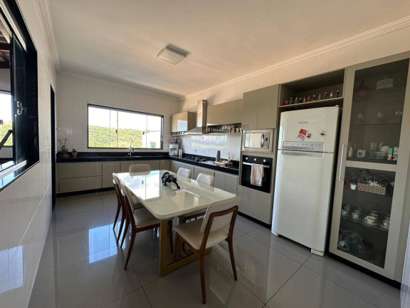 Imagem Casa com 3 Quartos à Venda, 300 m² em Pio Xxii - Itatiaiuçu