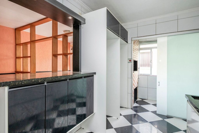 Imagem Imóvel com 2 Quartos à Venda, 65 m² em Teresópolis - Porto Alegre Imagem Imóvel com 2 Quartos à Venda, 65 m² em Teresópolis - Porto Alegre
