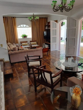 Imagem Casa com 4 Quartos à Venda, 450 m² em Caminho Das árvores - Salvador Imagem Casa com 4 Quartos à Venda, 450 m² em Caminho Das árvores - Salvador