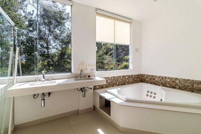 Imagem Casa com 4 Quartos à Venda, 436 m² em Vila Progresso - Niterói Imagem Casa com 4 Quartos à Venda, 436 m² em Vila Progresso - Niterói