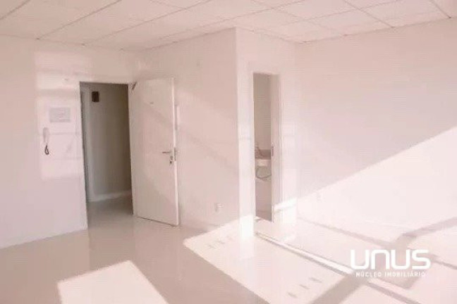 Imagem Sala Comercial à Venda, 585 m² em Barreiros - São José Imagem Sala Comercial à Venda, 585 m² em Barreiros - São José