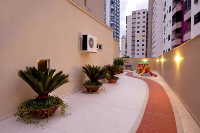 Imagem Apartamento com 3 Quartos à Venda, 159 m² em Centro - Balneário Camboriú Imagem Apartamento com 3 Quartos à Venda, 159 m² em Centro - Balneário Camboriú