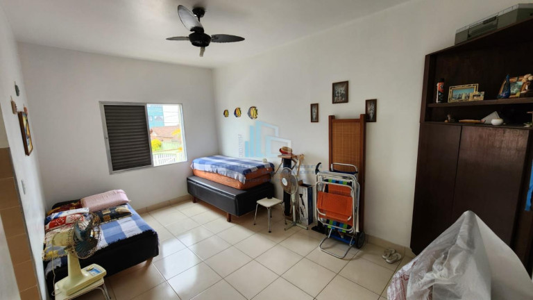 Imagem Kitnet com 1 Quarto à Venda, 32 m² em Caiçara - Praia Grande Imagem Kitnet com 1 Quarto à Venda, 32 m² em Caiçara - Praia Grande