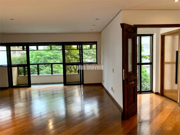 Imagem Apartamento com 3 Quartos à Venda, 160 m² em Moema - São Paulo Imagem Apartamento com 3 Quartos à Venda, 160 m² em Moema - São Paulo