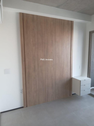 Imagem Imóvel com 1 Quarto para Alugar, 24 m² em Cerqueira César - São Paulo Imagem Imóvel com 1 Quarto para Alugar, 24 m² em Cerqueira César - São Paulo