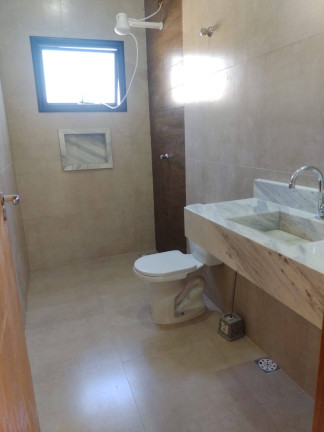 Imagem Sobrado com 3 Quartos à Venda, 268 m² em Massaguaçu - Caraguatatuba Imagem Sobrado com 3 Quartos à Venda, 268 m² em Massaguaçu - Caraguatatuba