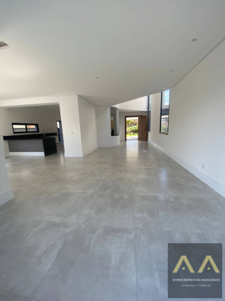 Imagem Casa com 4 Quartos à Venda, 331 m² em Alphaville - Santana De Parnaíba Imagem Casa com 4 Quartos à Venda, 331 m² em Alphaville - Santana De Parnaíba