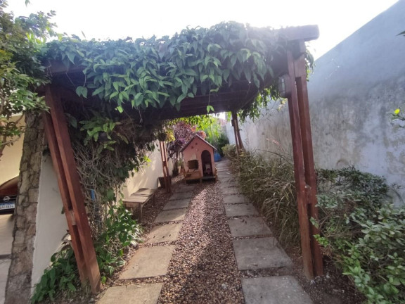 Imagem Casa com 4 Quartos para Alugar, 300 m² em Parque Suzano - Suzano