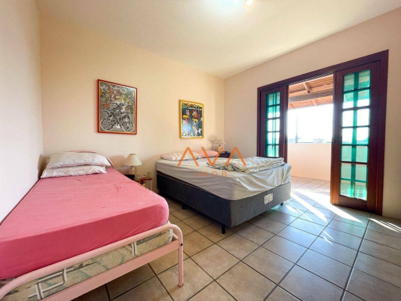 Imagem Casa com 4 Quartos à Venda, 300 m² em Ingleses - Florianópolis Imagem Casa com 4 Quartos à Venda, 300 m² em Ingleses - Florianópolis