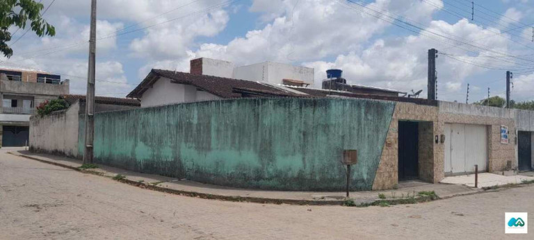 Imagem Casa com 2 Quartos à Venda, 50 m² em Cidade Universitária - Maceió