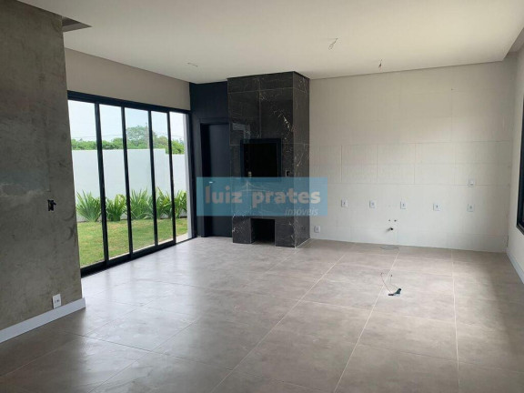 Imagem Casa com 3 Quartos à Venda, 137 m² em Morro Santana - Porto Alegre