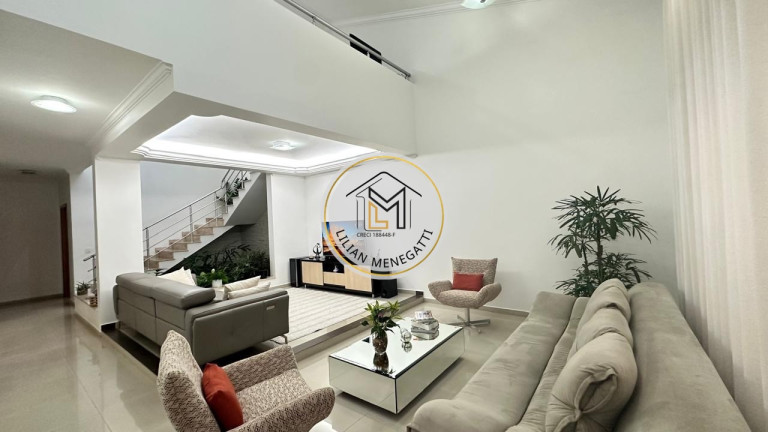 Casa com 3 Quartos à Venda, 300 m² em Vila Das Hortências - Jundiaí