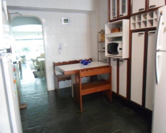 Imagem Apartamento com 3 Quartos à Venda, 174 m² em Pitangueiras - Guarujá