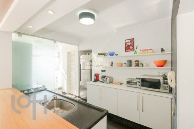 Imagem Apartamento com 2 Quartos à Venda, 79 m² em Cerqueira César - São Paulo