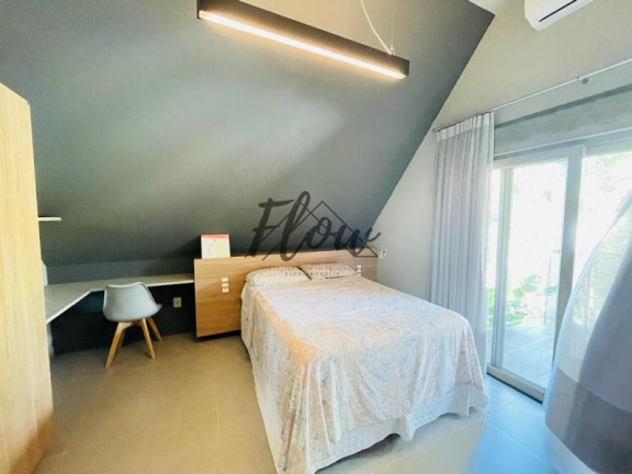 Imagem Casa com 8 Quartos à Venda, 700 m² em Cachoeira Do Bom Jesus - Florianópolis