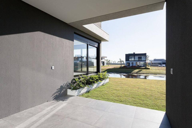 Imagem Casa de Condomínio com 3 Quartos à Venda, 205 m² em Torres
