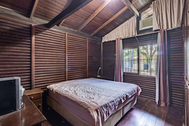 Imagem Casa com 3 Quartos à Venda, 244 m² em Cristal - Porto Alegre