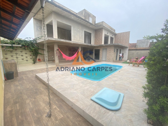 Imagem Casa com 3 Quartos à Venda, 245 m² em Gravatá - Navegantes Imagem Casa com 3 Quartos à Venda, 245 m² em Gravatá - Navegantes