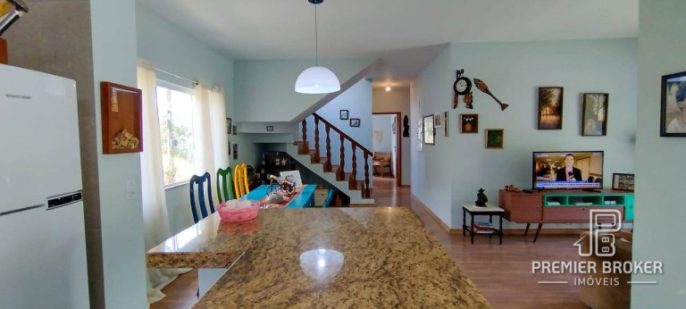 Imagem Casa com 4 Quartos à Venda, 170 m² em Vargem Grande - Teresópolis Imagem Casa com 4 Quartos à Venda, 170 m² em Vargem Grande - Teresópolis