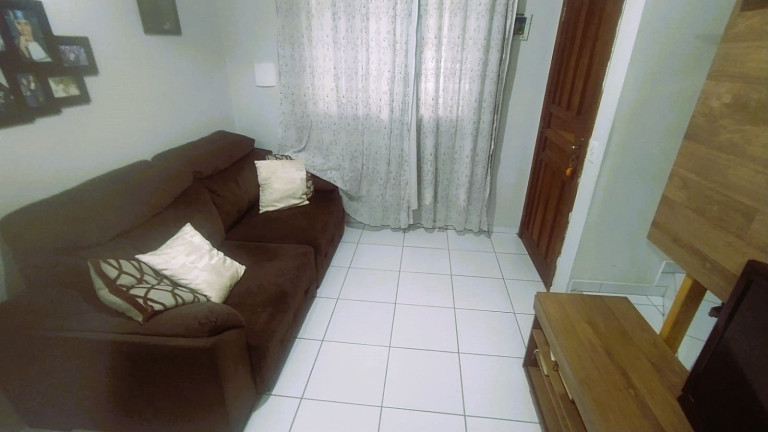 Imagem Casa com 2 Quartos à Venda, 80 m² em Sítio Cercado - Curitiba Imagem Casa com 2 Quartos à Venda, 80 m² em Sítio Cercado - Curitiba