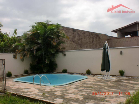 Imagem Casa com 3 Quartos para Alugar, 170 m² em Costa E Silva - Joinville Imagem Casa com 3 Quartos para Alugar, 170 m² em Costa E Silva - Joinville